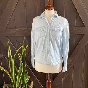 Aeropostale Medium light weight acid washed button up
